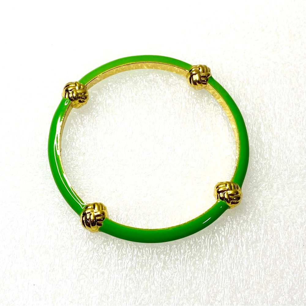 LILLY PULITZER Love Knots Bangle in Green Enamel and Gold
